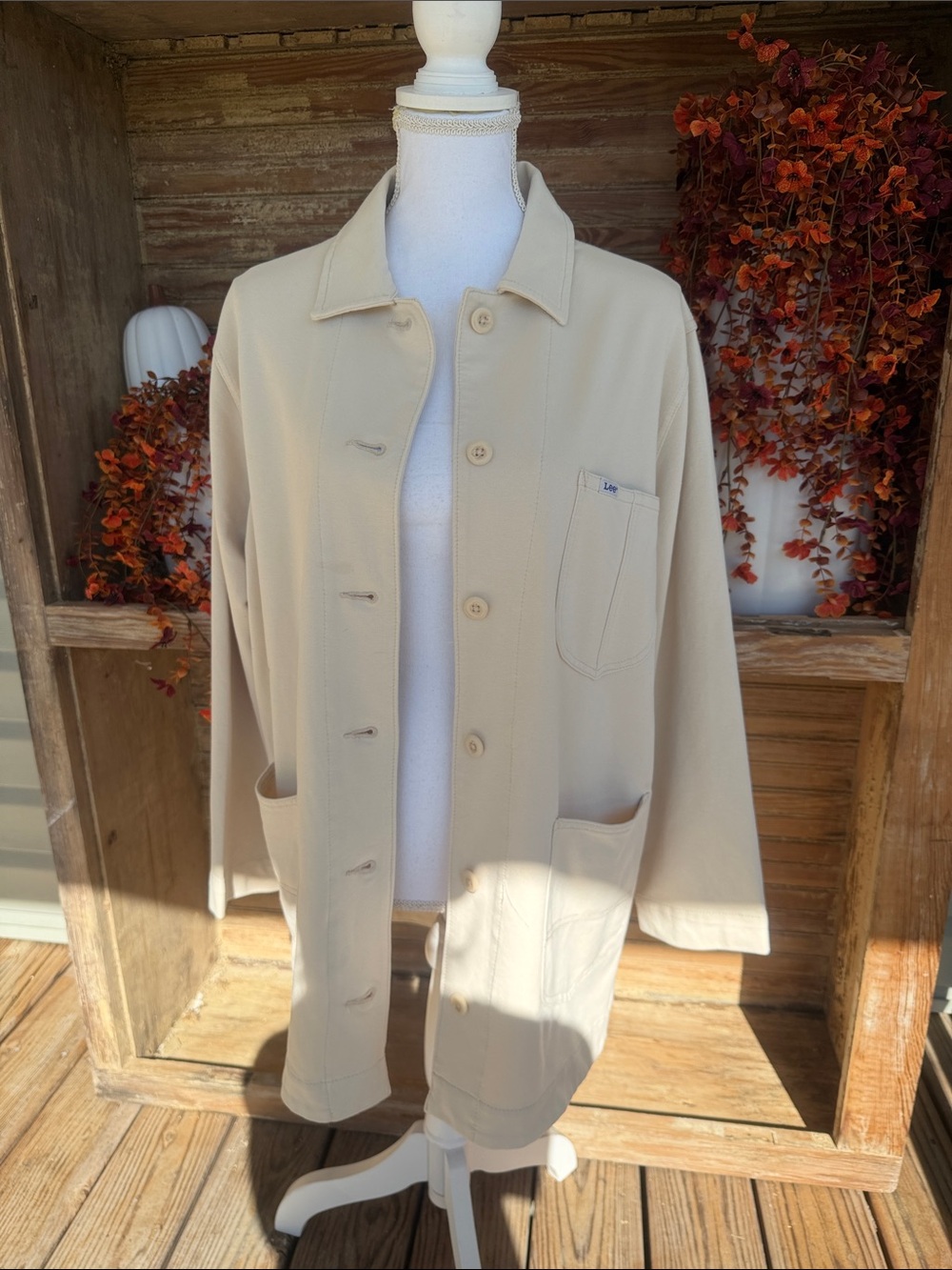 Light Beige Women's Button-Front Coat LEE size Large